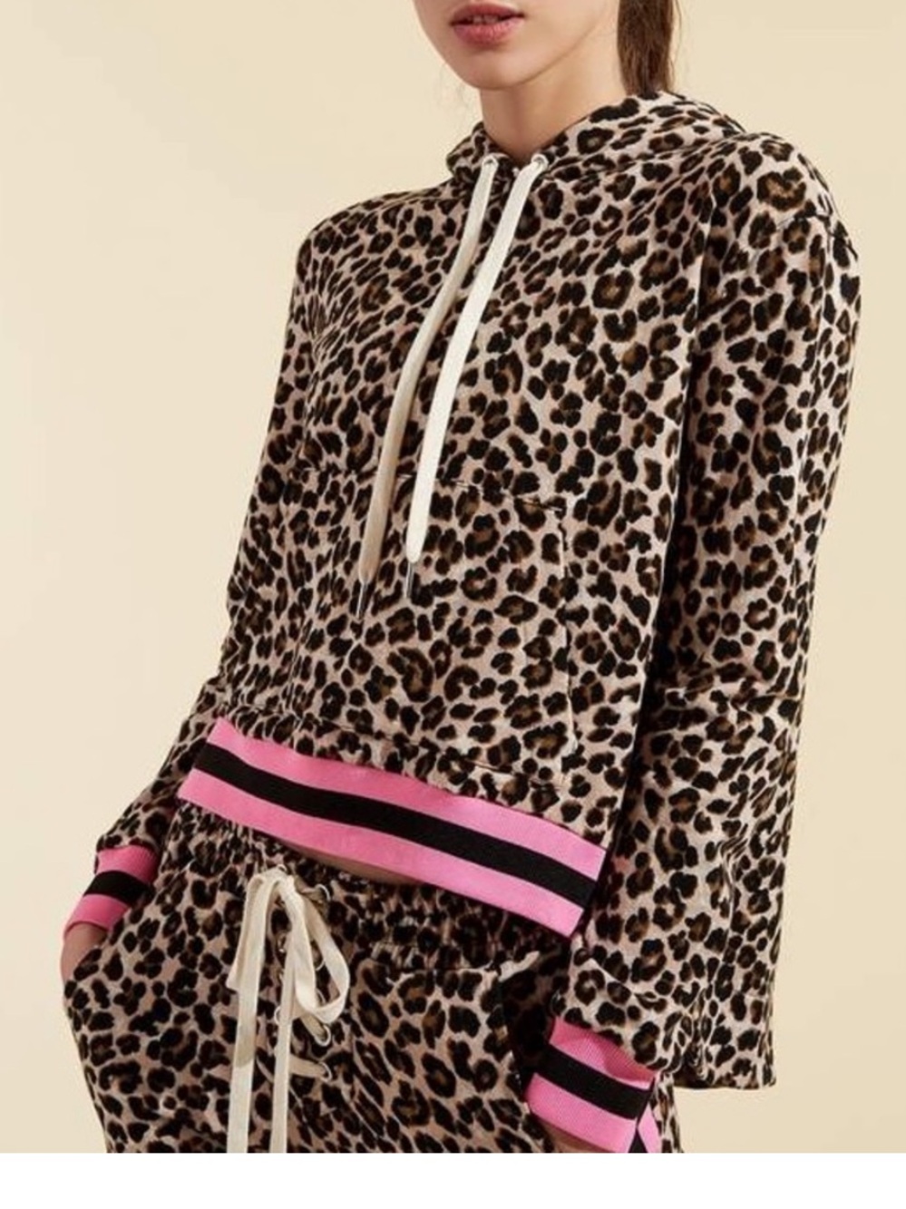 Veronica Beard x Bandier Laila Leopard Print Hoodie with Pink Trim. Women’s M